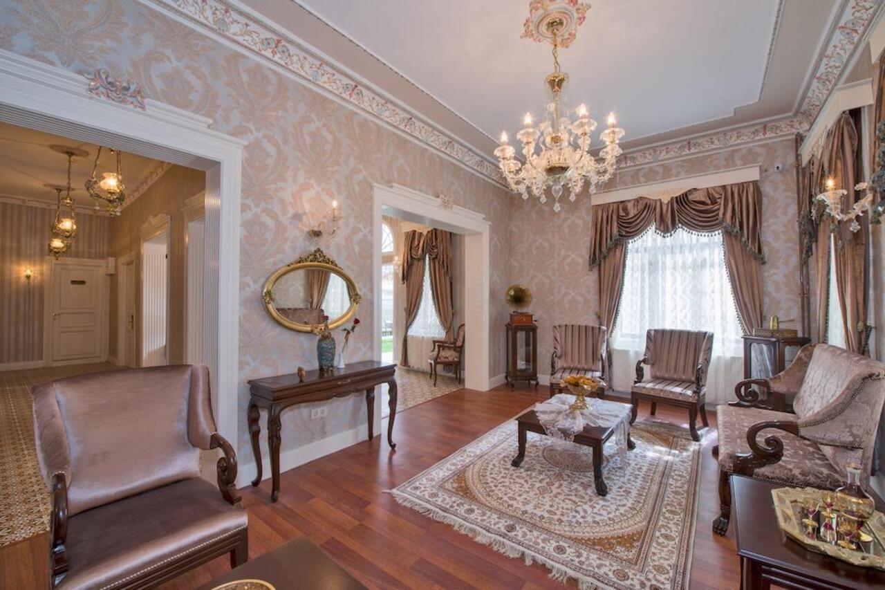 Enderun Hotel Istanboel Buitenkant foto