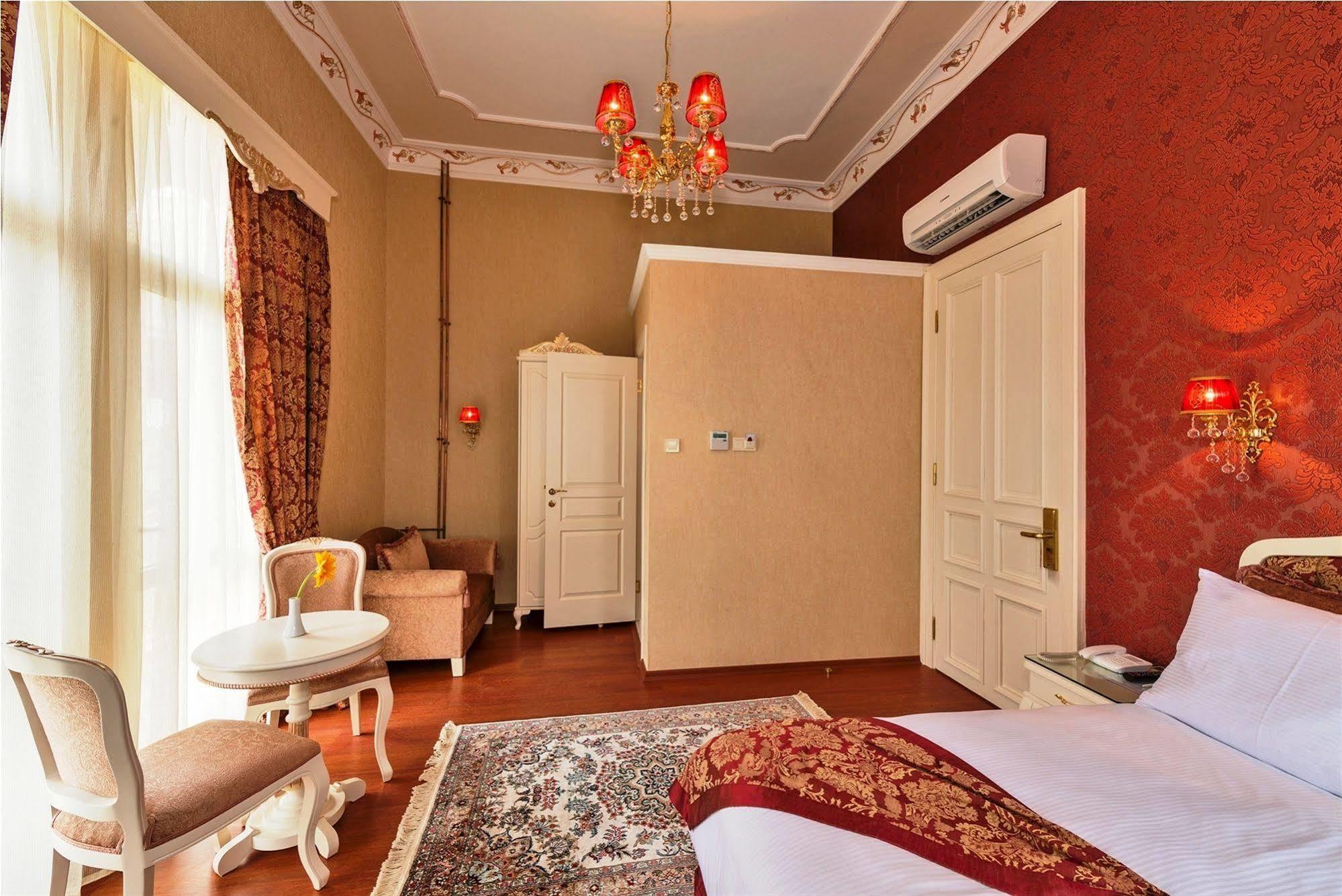 Enderun Hotel Istanboel Buitenkant foto