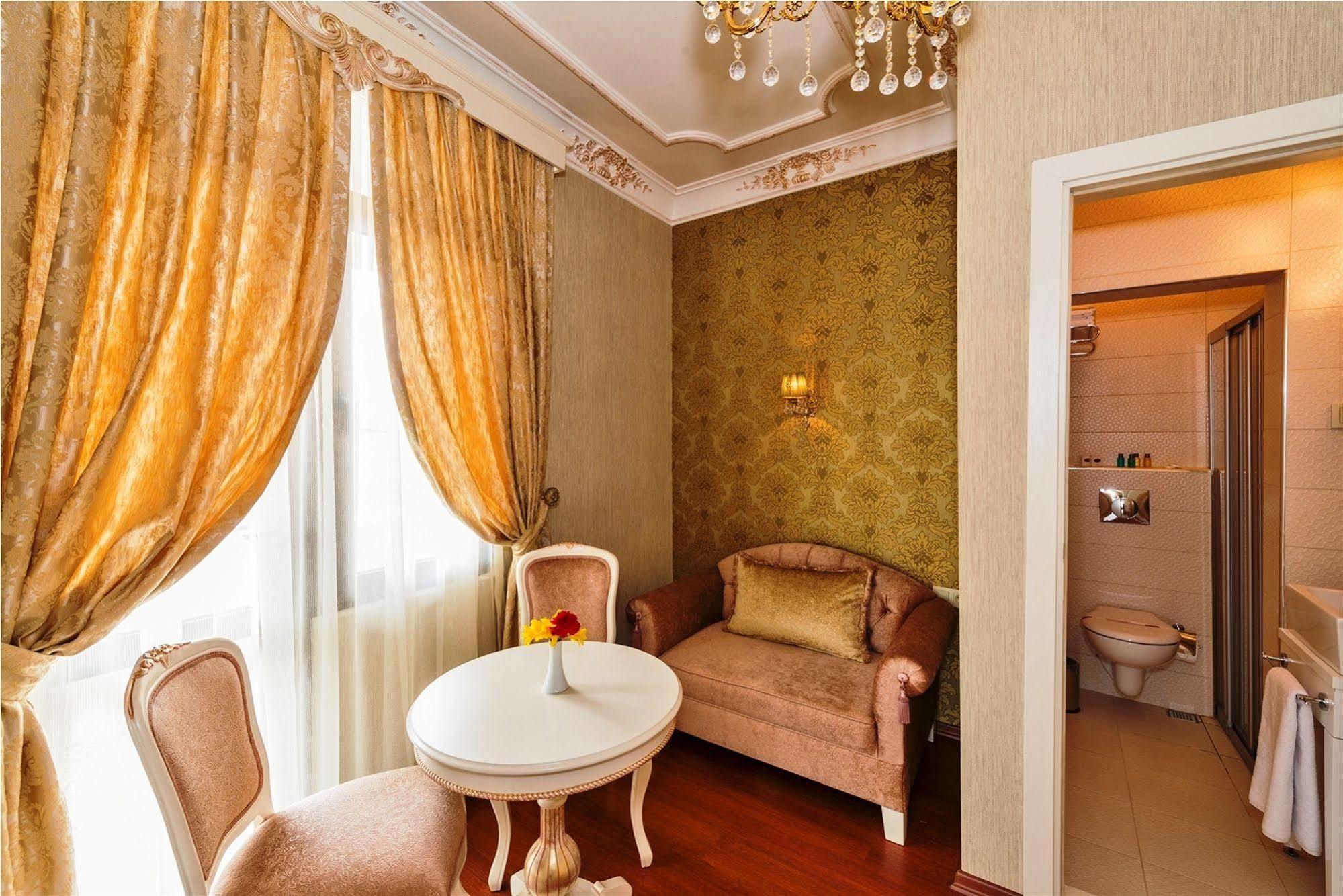 Enderun Hotel Istanboel Buitenkant foto