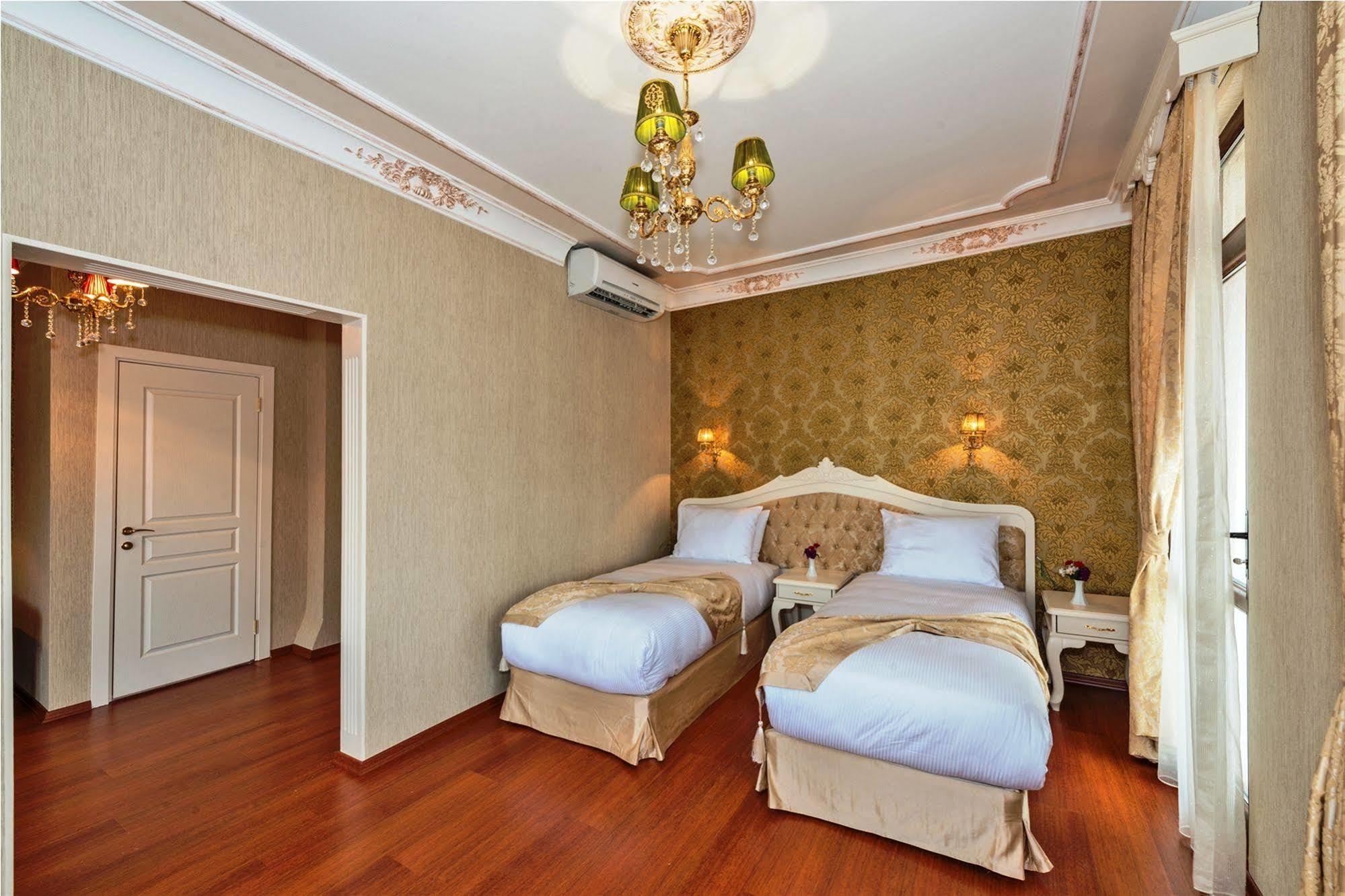 Enderun Hotel Istanboel Buitenkant foto