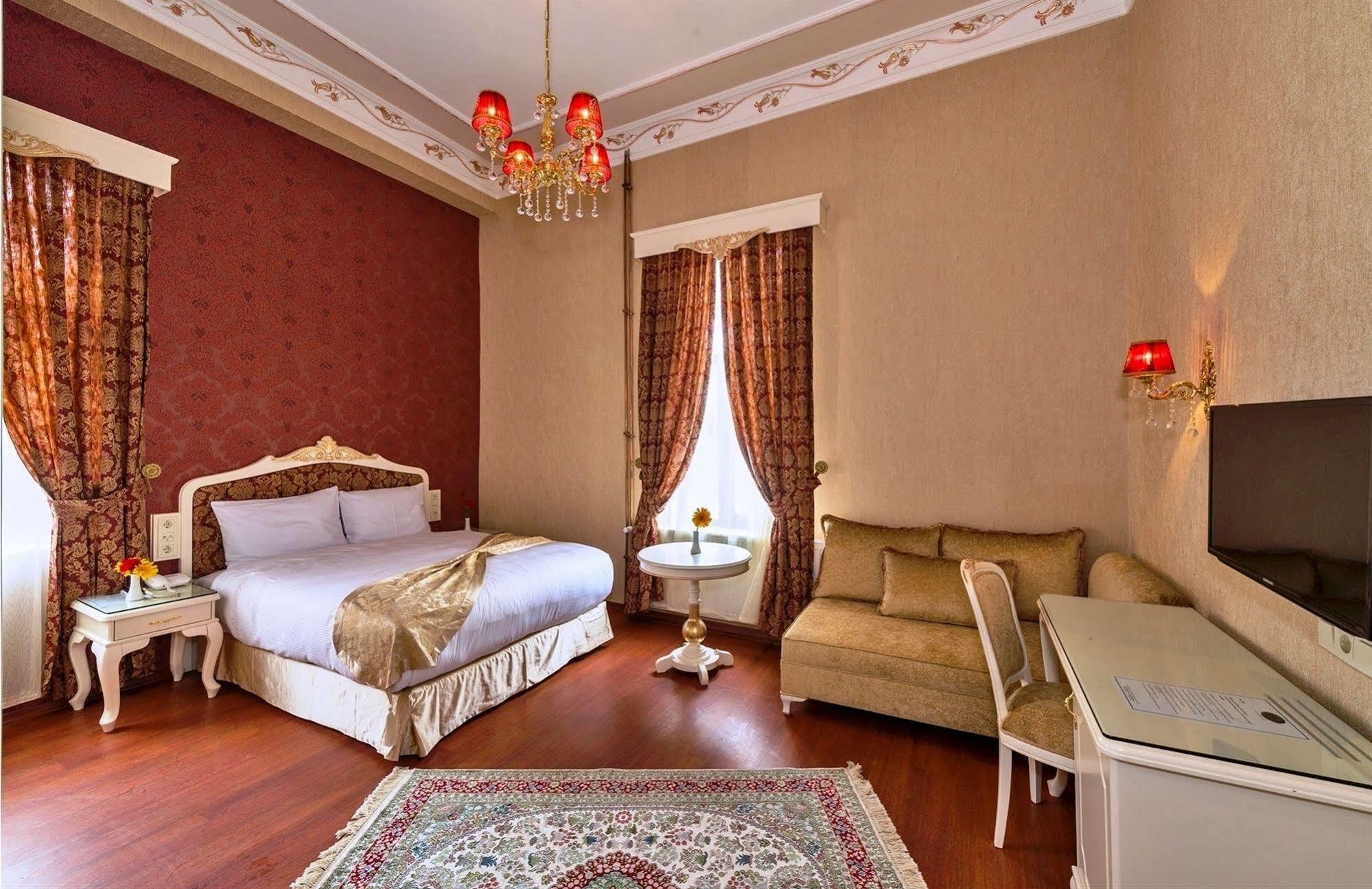 Enderun Hotel Istanboel Buitenkant foto